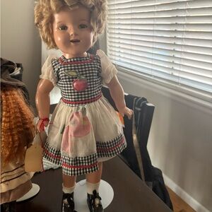 Antique 1934 Shirley Temple Doll